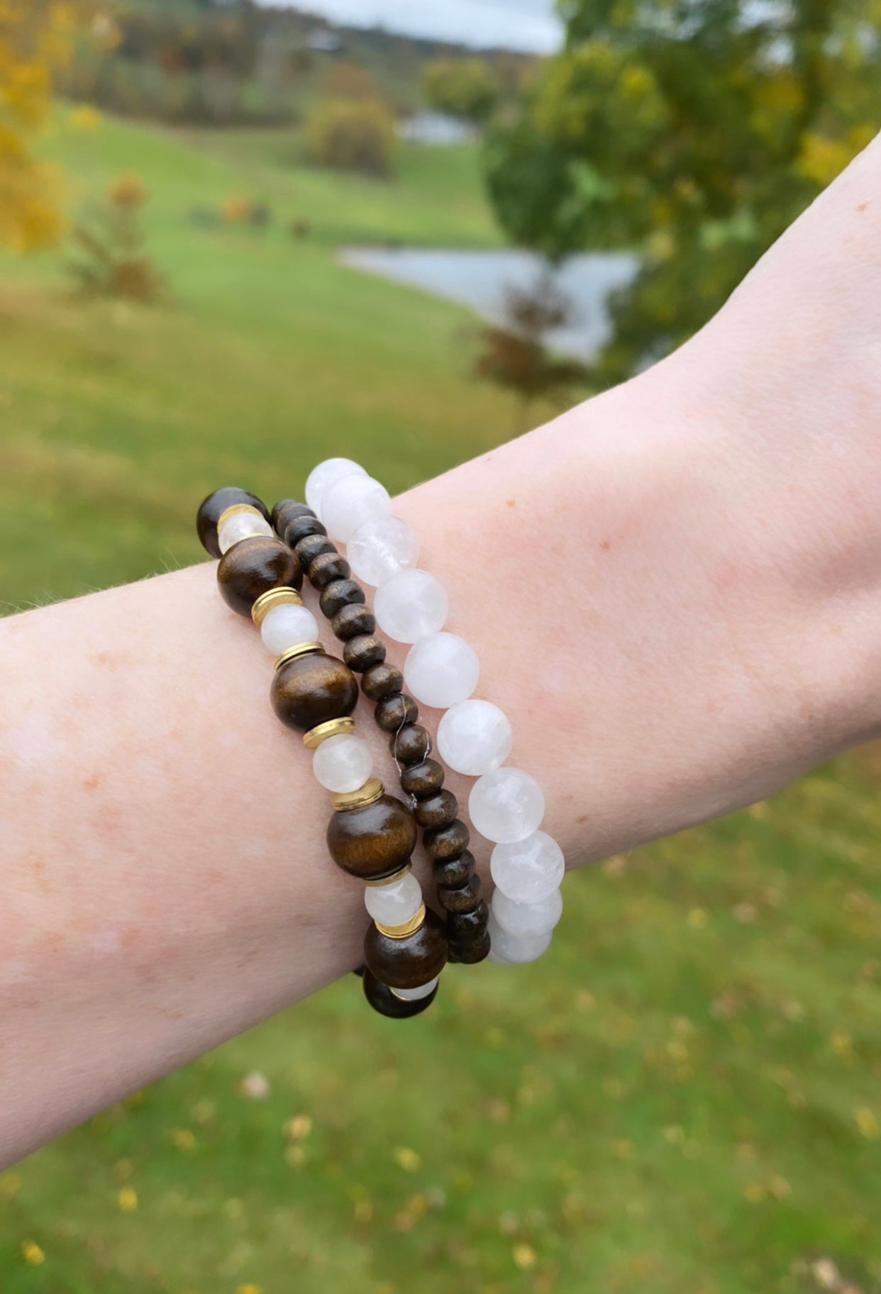 Brown & White Bead Bracelet