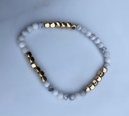Gold Howlite Stacker Bracelet